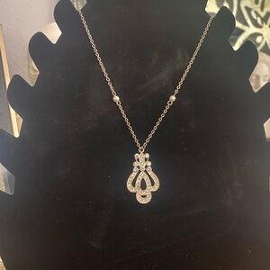 Elegant Silver Tone Pendant Necklace